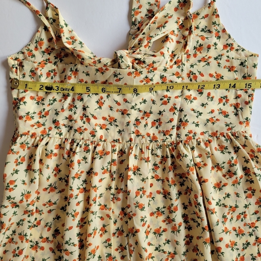 Nasty Gal Ditsy Floral Tie Front Maxi Dress - Picture 7 of 12